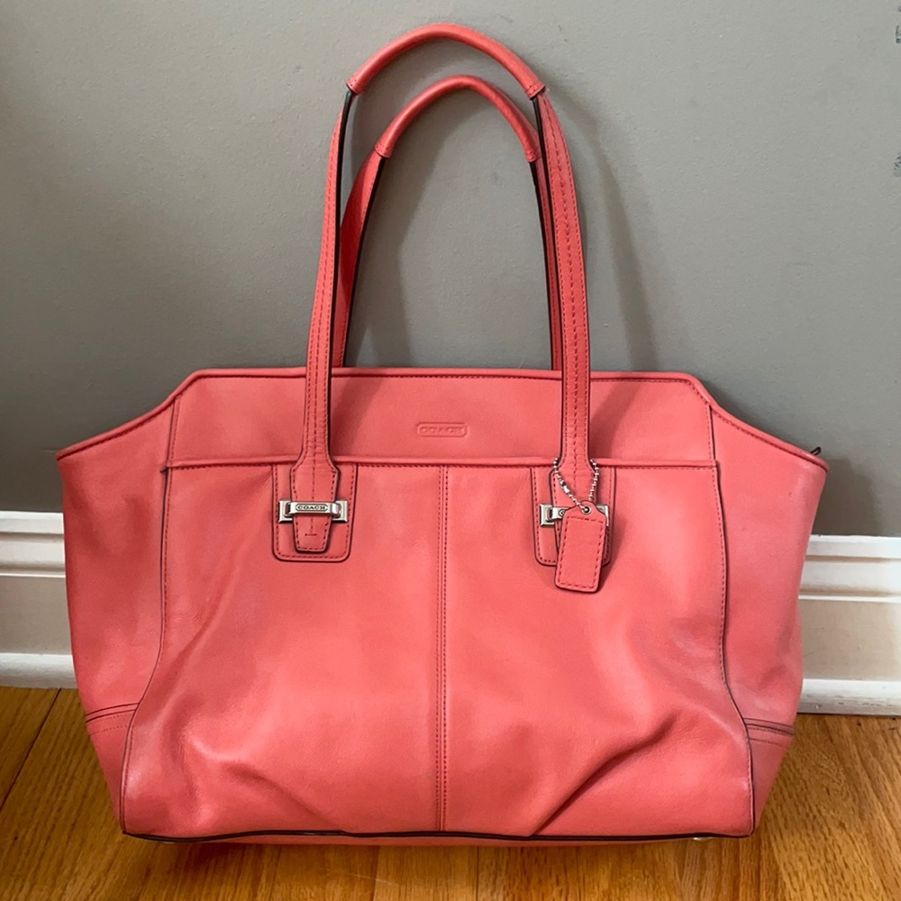 Coach hand bag coral